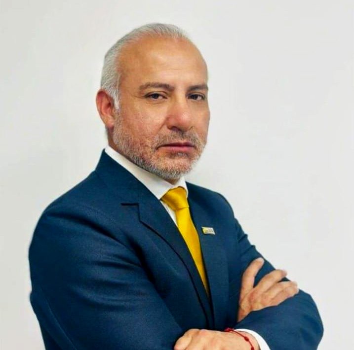 BETANCOURT FLORES  JOSE VICENTE .